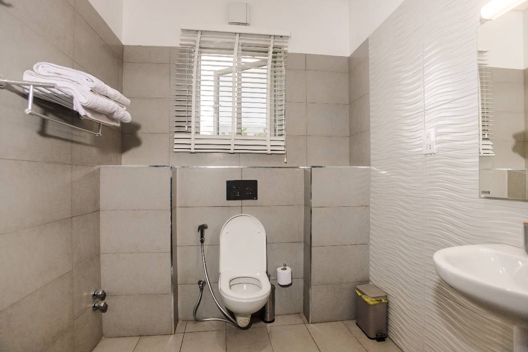Luxury 3-Bedroom Fully Furnished Apartment