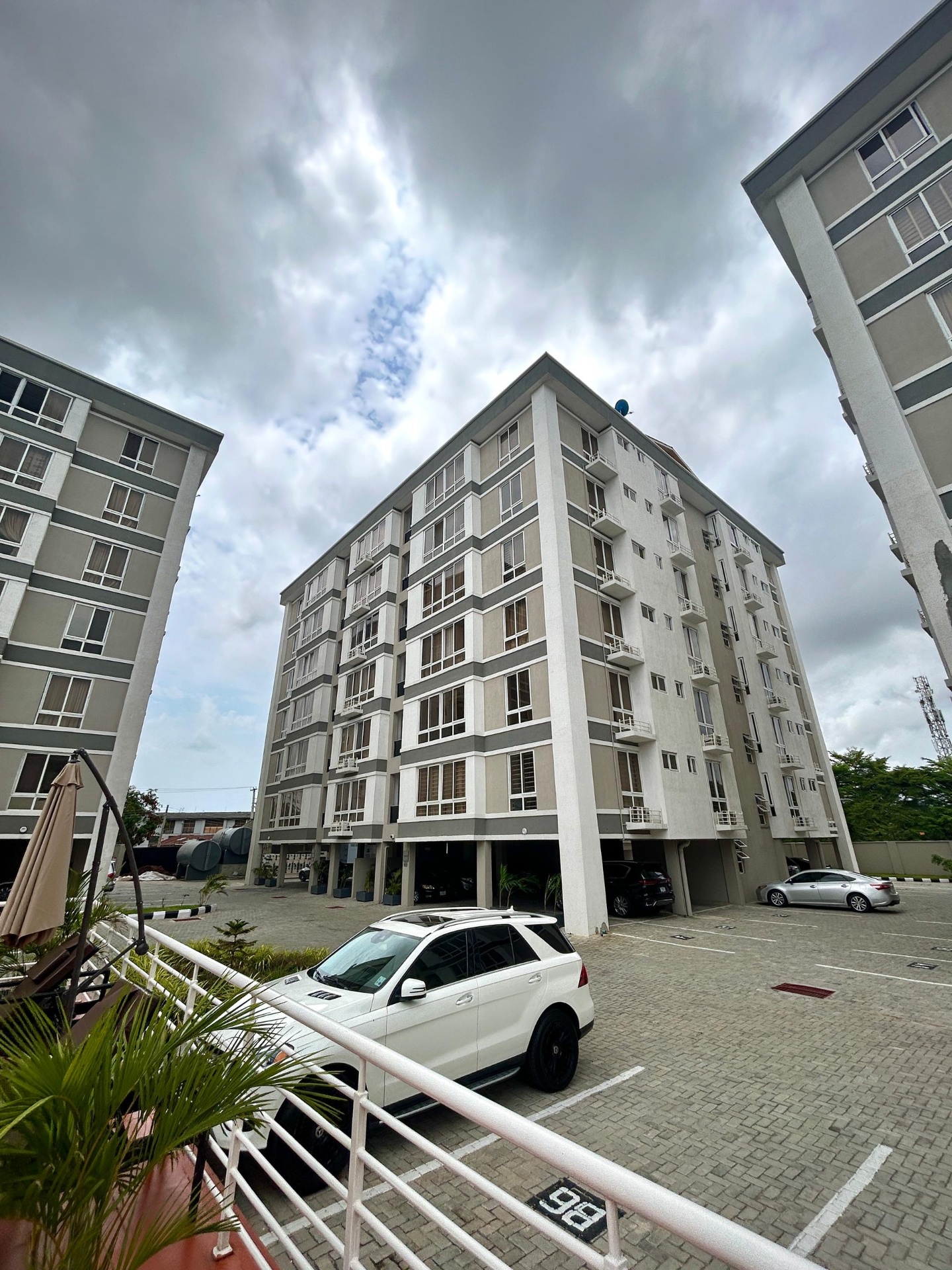 Luxury 2-Bedroom Apartment for Shortlet