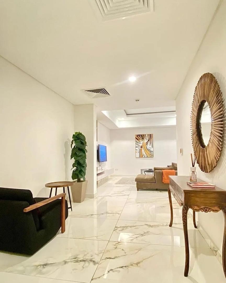 2nd Avenue Apartment