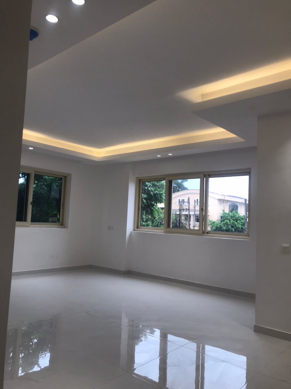 Newly Built 3-Bedroom Serviced Apartments & Penthouse