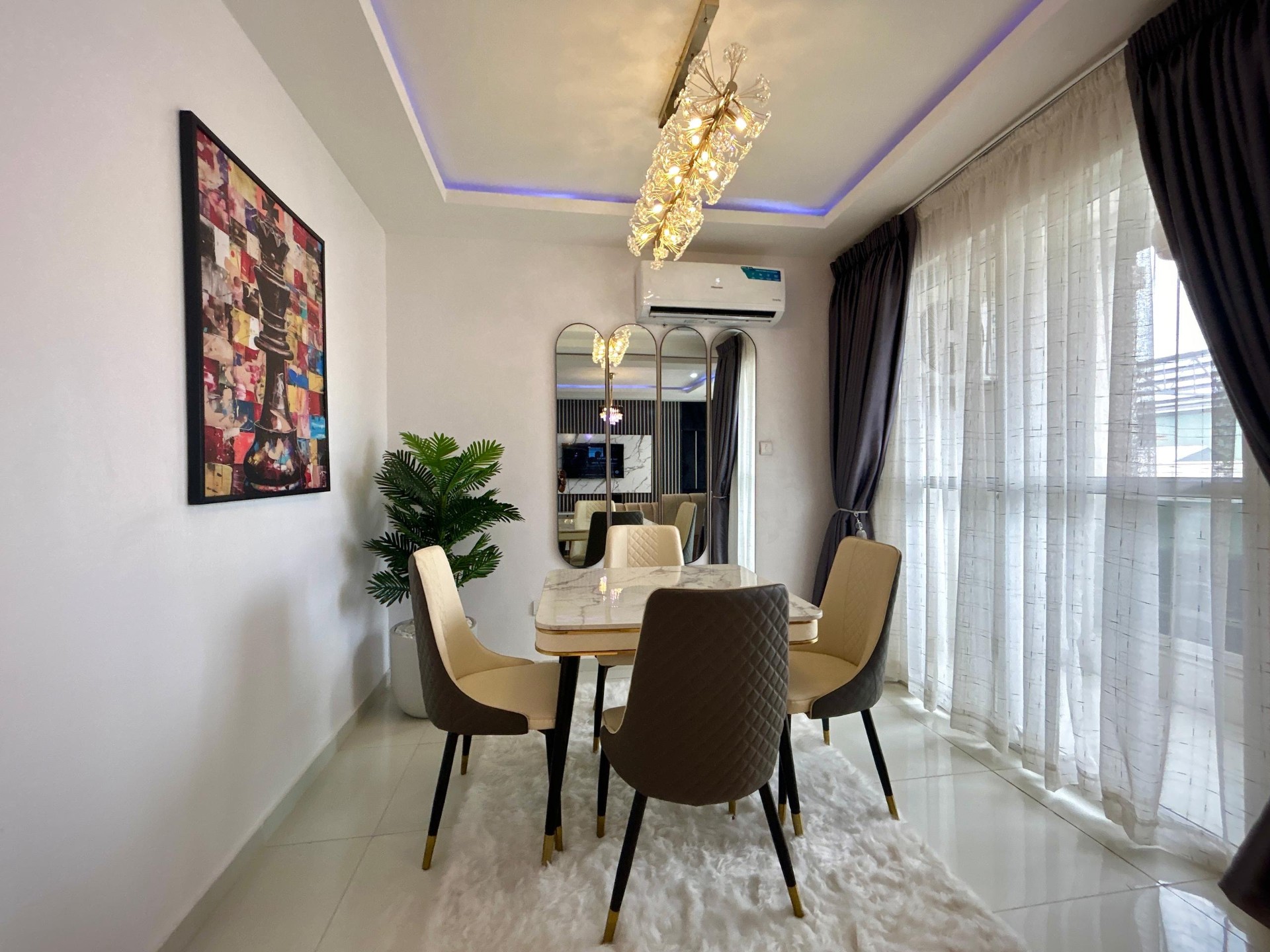 Luxury 2-Bedroom Apartment for Shortlet