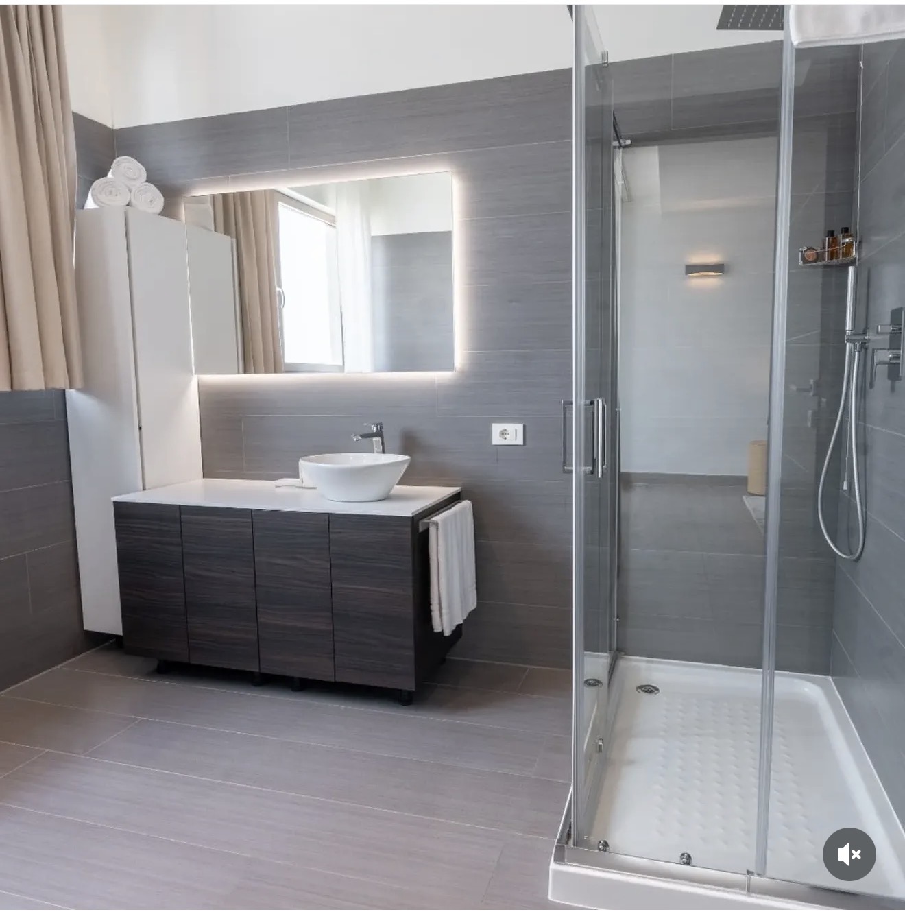 Heliconia Park Luxury Apartments & Suites