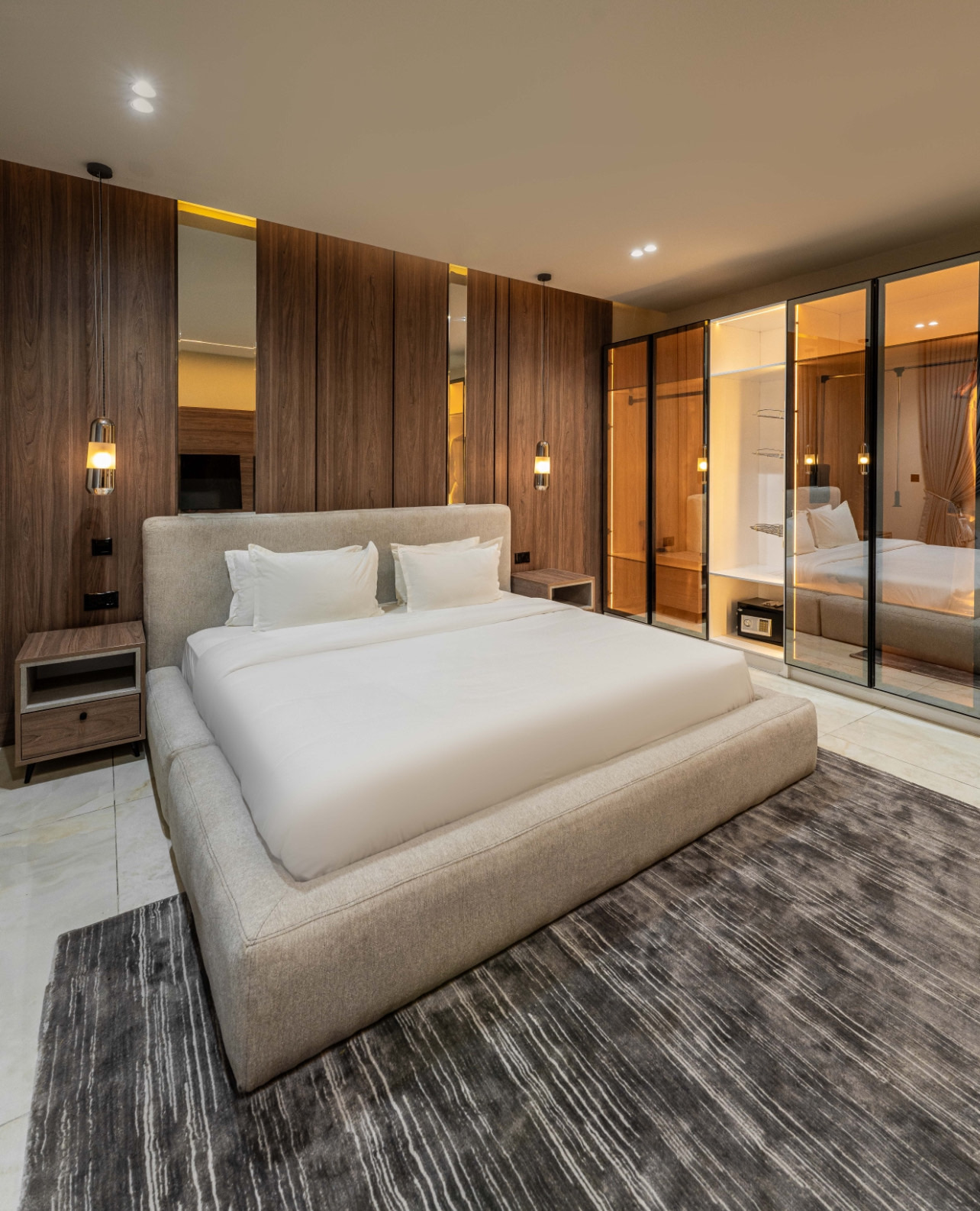 Luxury 3-Bedroom Fully Furnished Apartment